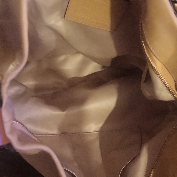 Coach Purse - Picture 4 of 8